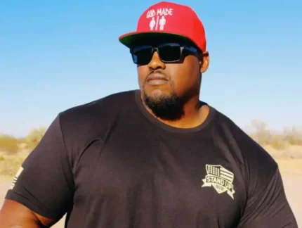 UNITED WE STAND PATRIOTIC CHRISTIAN SHIRT